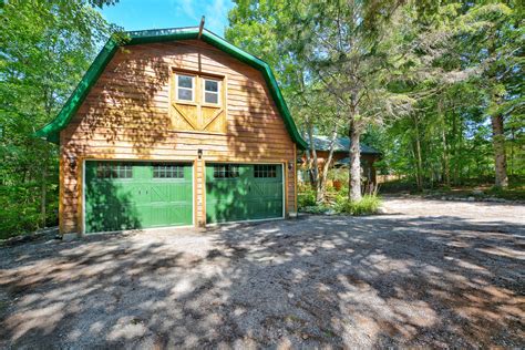 luksa lodge|The Luksa Lodge on Commanda Lake .